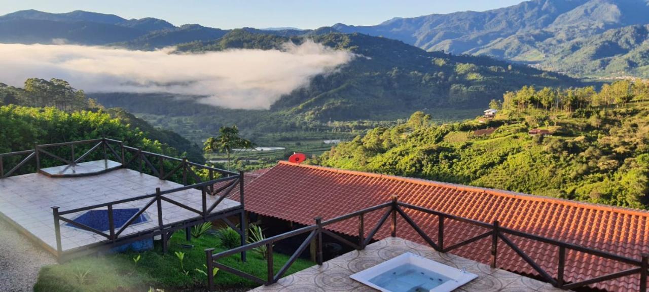 Paraiso Orocay Lodge 외부 사진
